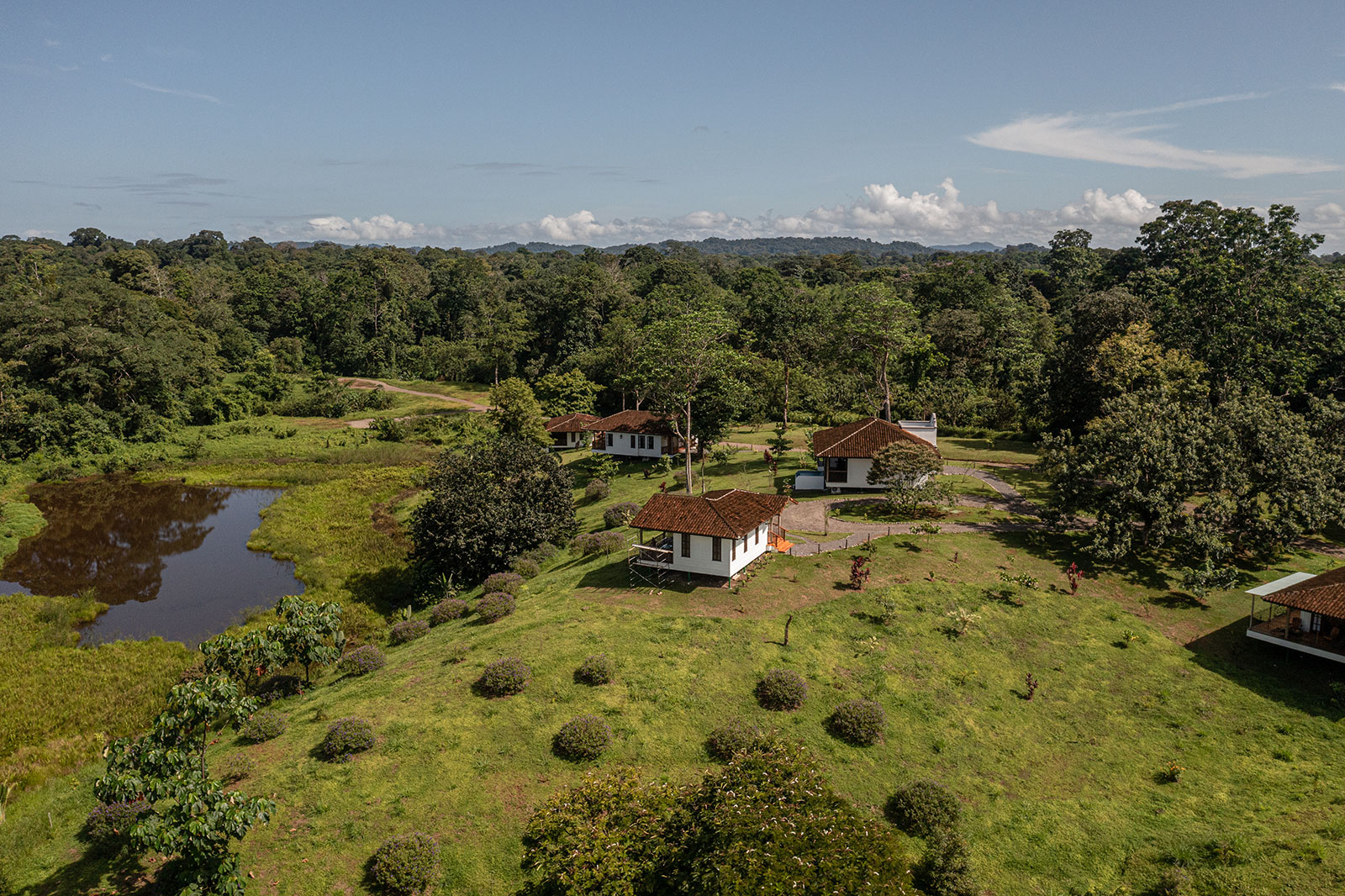 El Lugar casitas